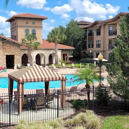3 Bed Condo At Bella Piazza